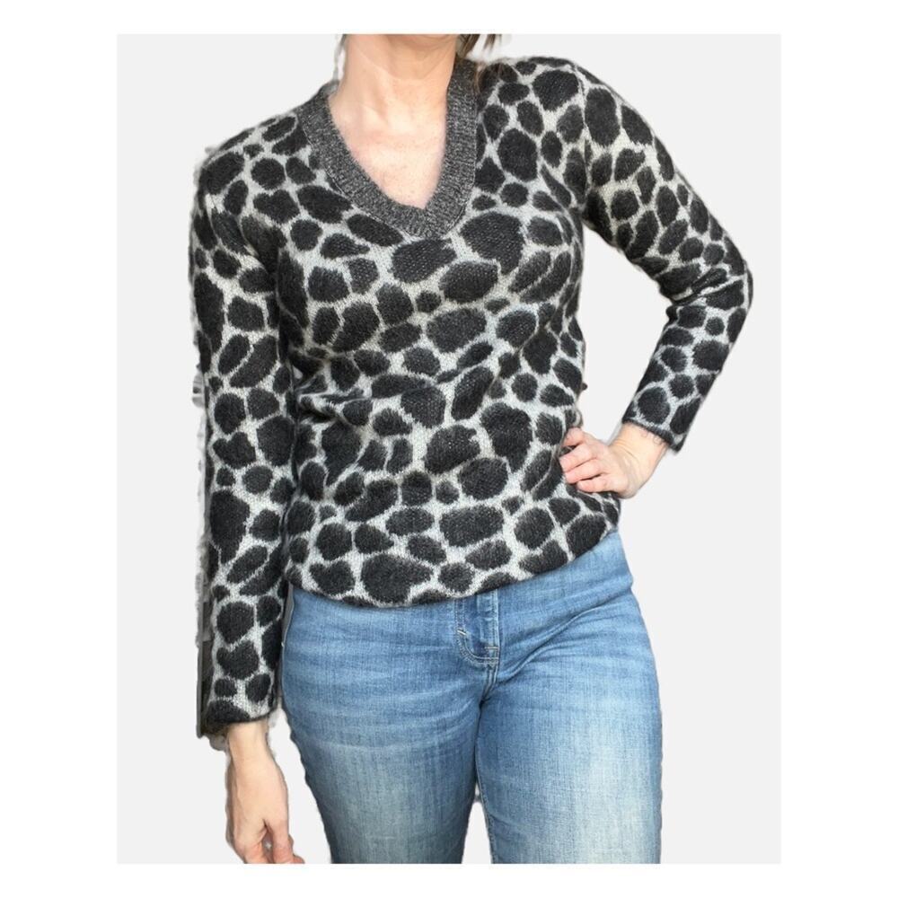 Gucci Leopard Effect V Neck Mohair Sweater Black Gray XS